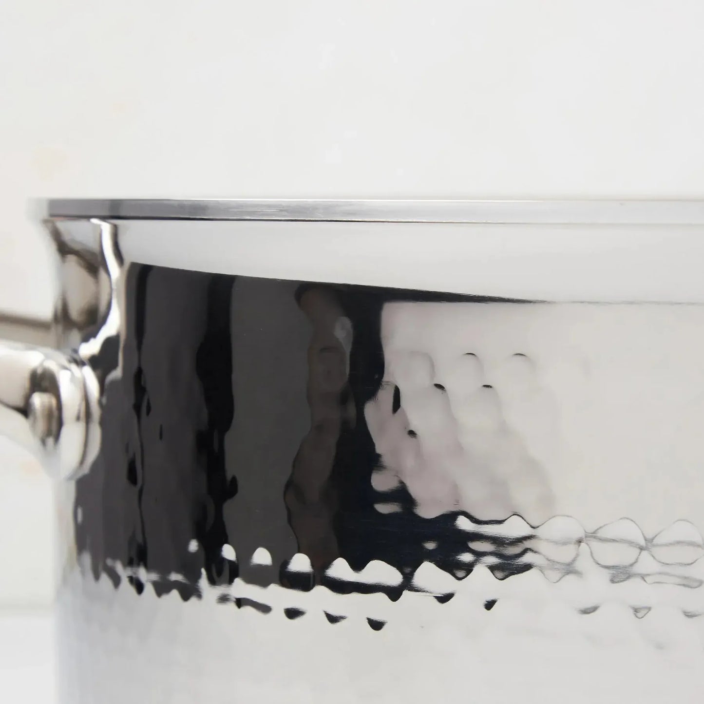 Ruffoni Symphoria Prima 10" 5-Quart Hammered Clad Stainless Steel Braiser With Riveted Stainless Steel Lid and Handle Inlaid With Signature Copper Coin