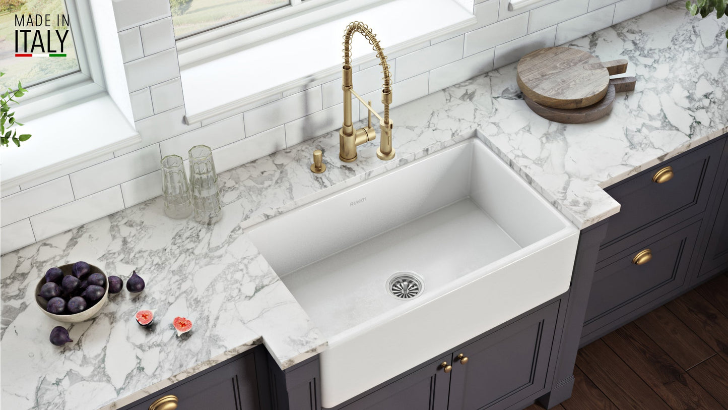 Ruvati Fiamma 30" x 20" White Single Bowl Fireclay Reversible Farmhouse Apron-Front Kitchen Sink