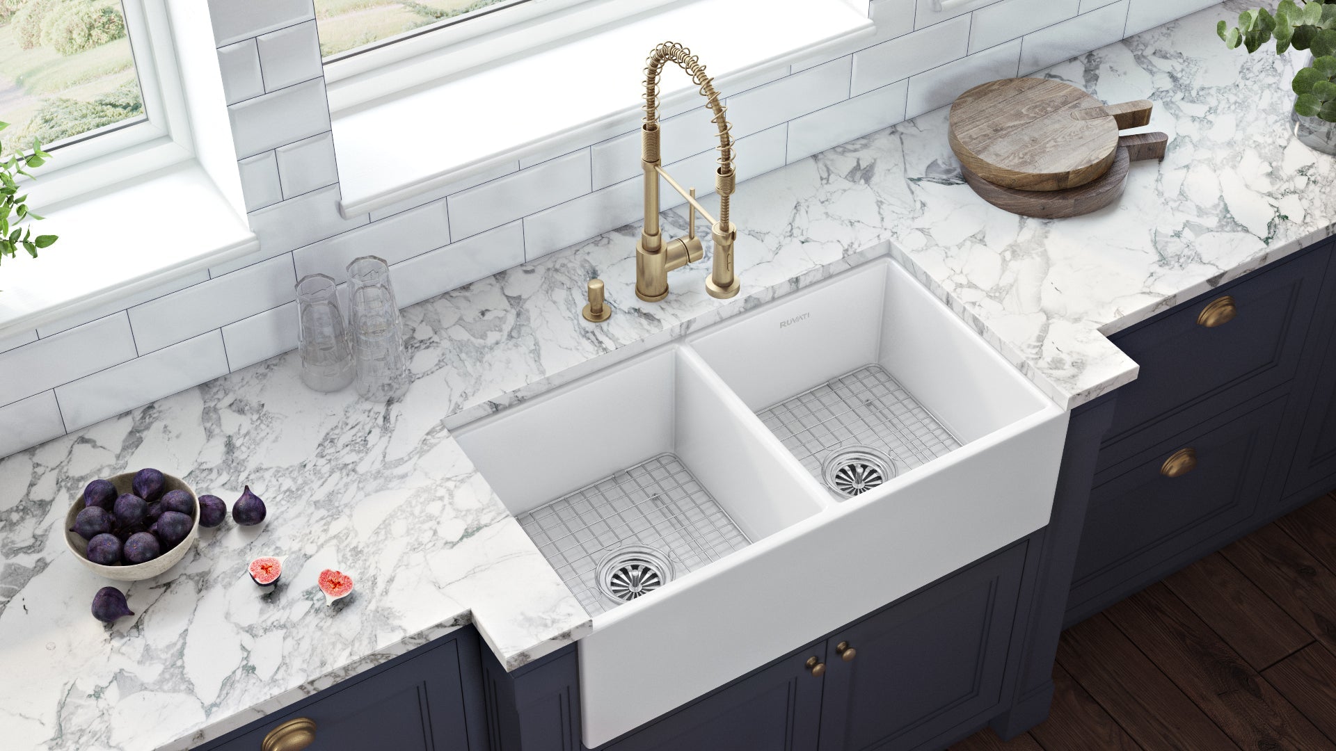 Ruvati Fiamma 33" x 18" White Double Bowl Fireclay Reversible Farmhouse Apron-Front Kitchen Sink