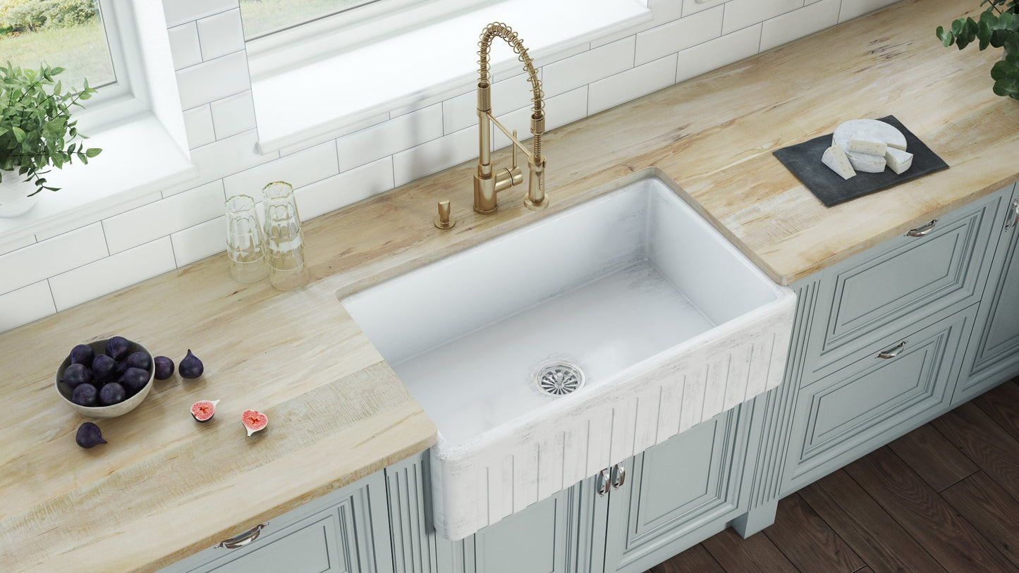 Ruvati Fiamma 33" x 20" Distressed White Single Bowl Fireclay Reversible Farmhouse Apron-Front Kitchen Sink