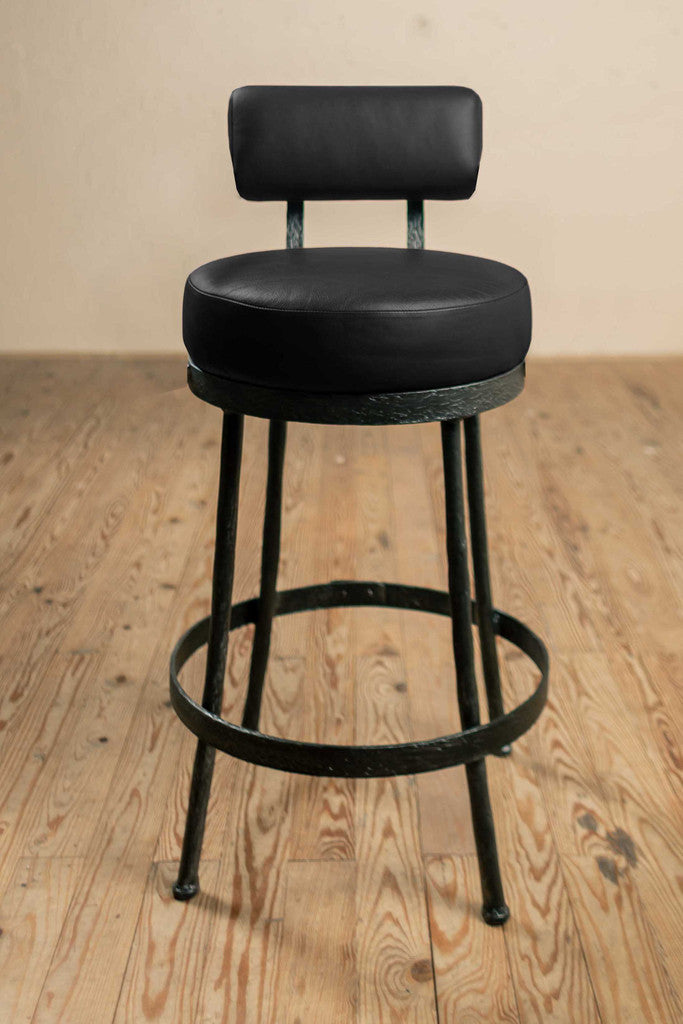 Stone County Ironworks Cedarvale 25" Hand Rubbed Ivory Swivel Iron Bar Stool With Copper Iron Accent, Back and White Leather Upholstery