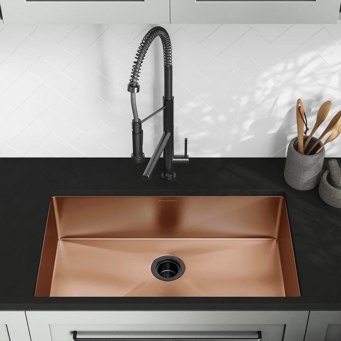 Swiss Madison Rivage 32" x 19" Single Rose Gold Stainless Steel Undermount Kitchen Sink