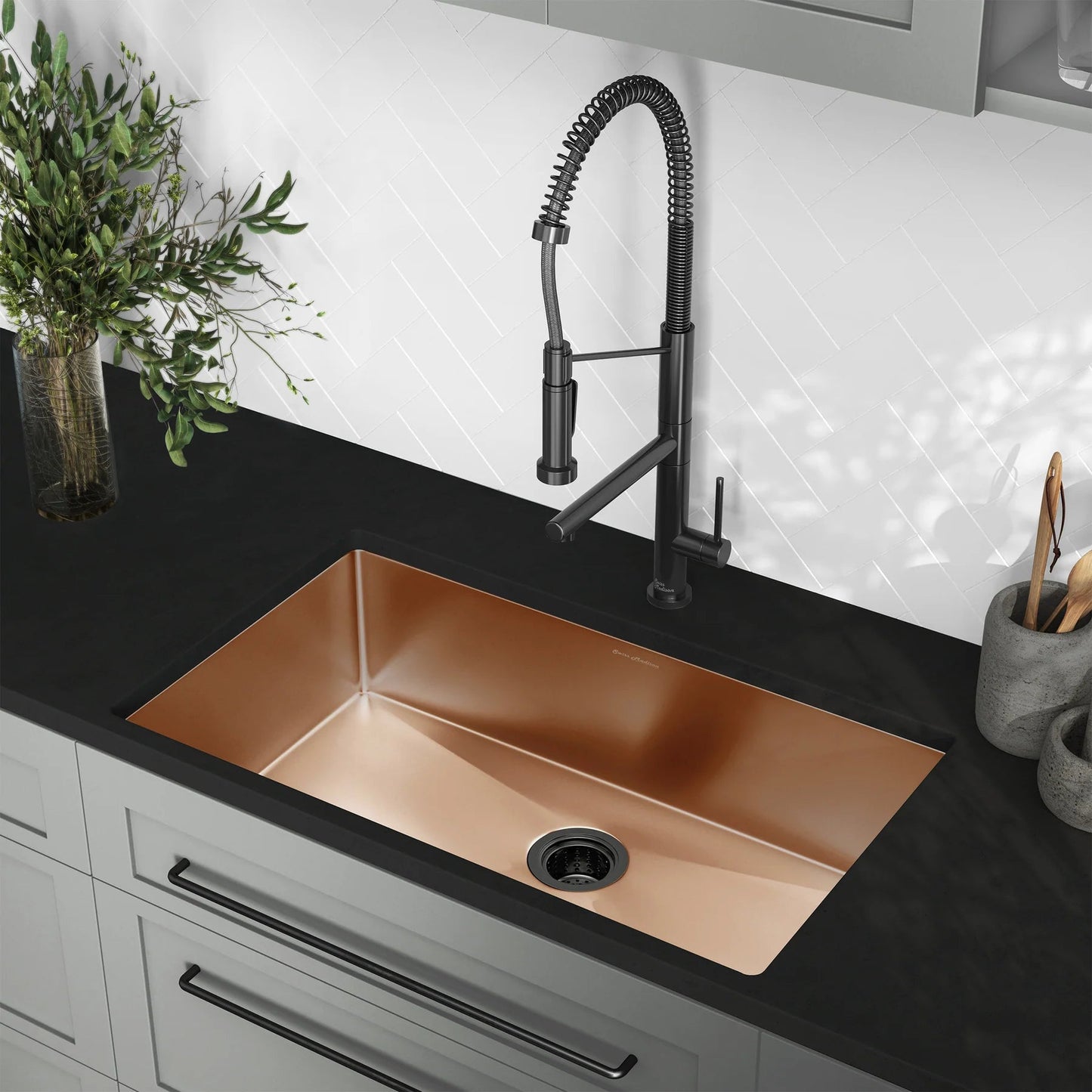 Swiss Madison Rivage 32" x 19" Single Rose Gold Stainless Steel Undermount Kitchen Sink