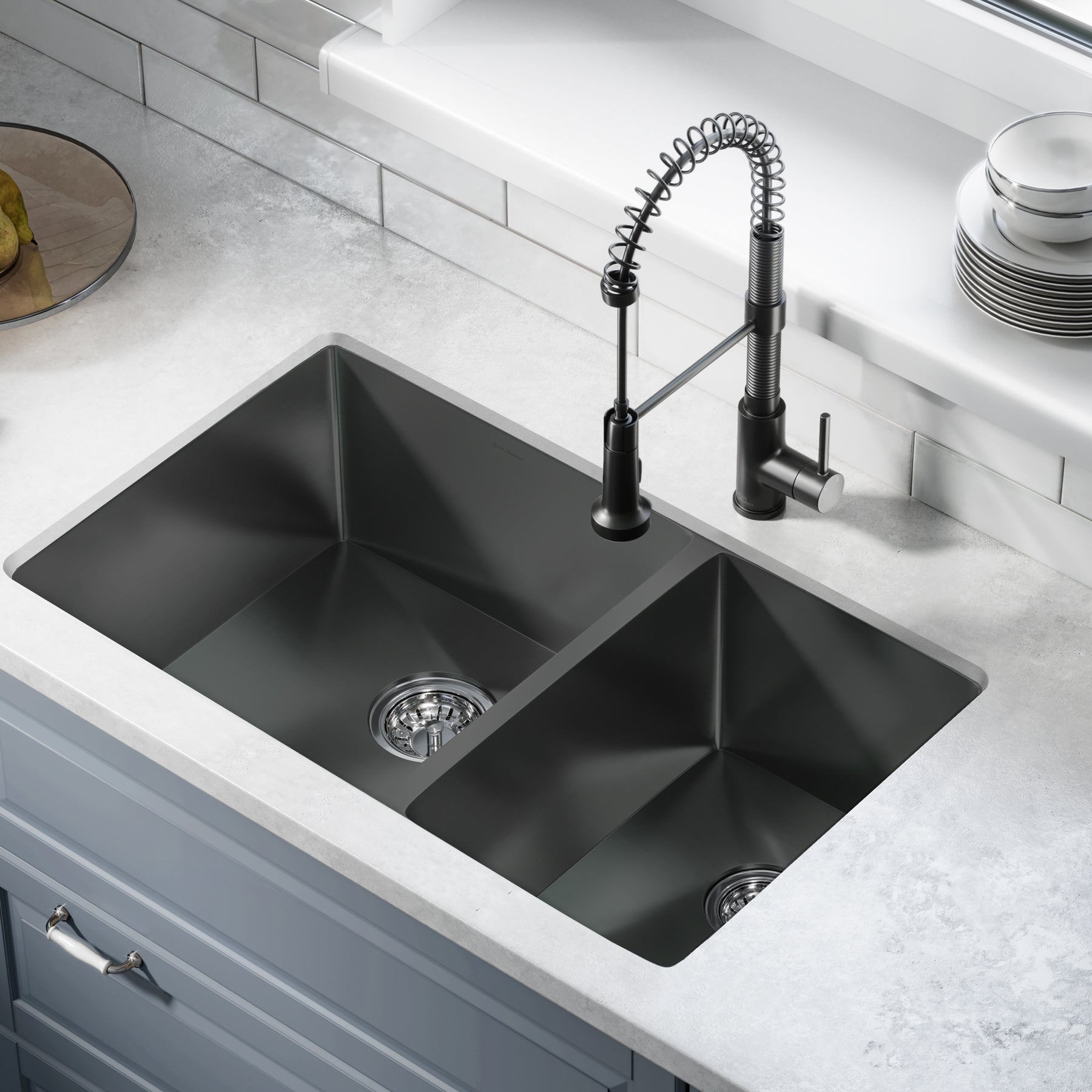 Swiss Madison Rivage 33" x 20" Black Double Basin 60/40 Stainless Steel Undermount Kitchen Sink