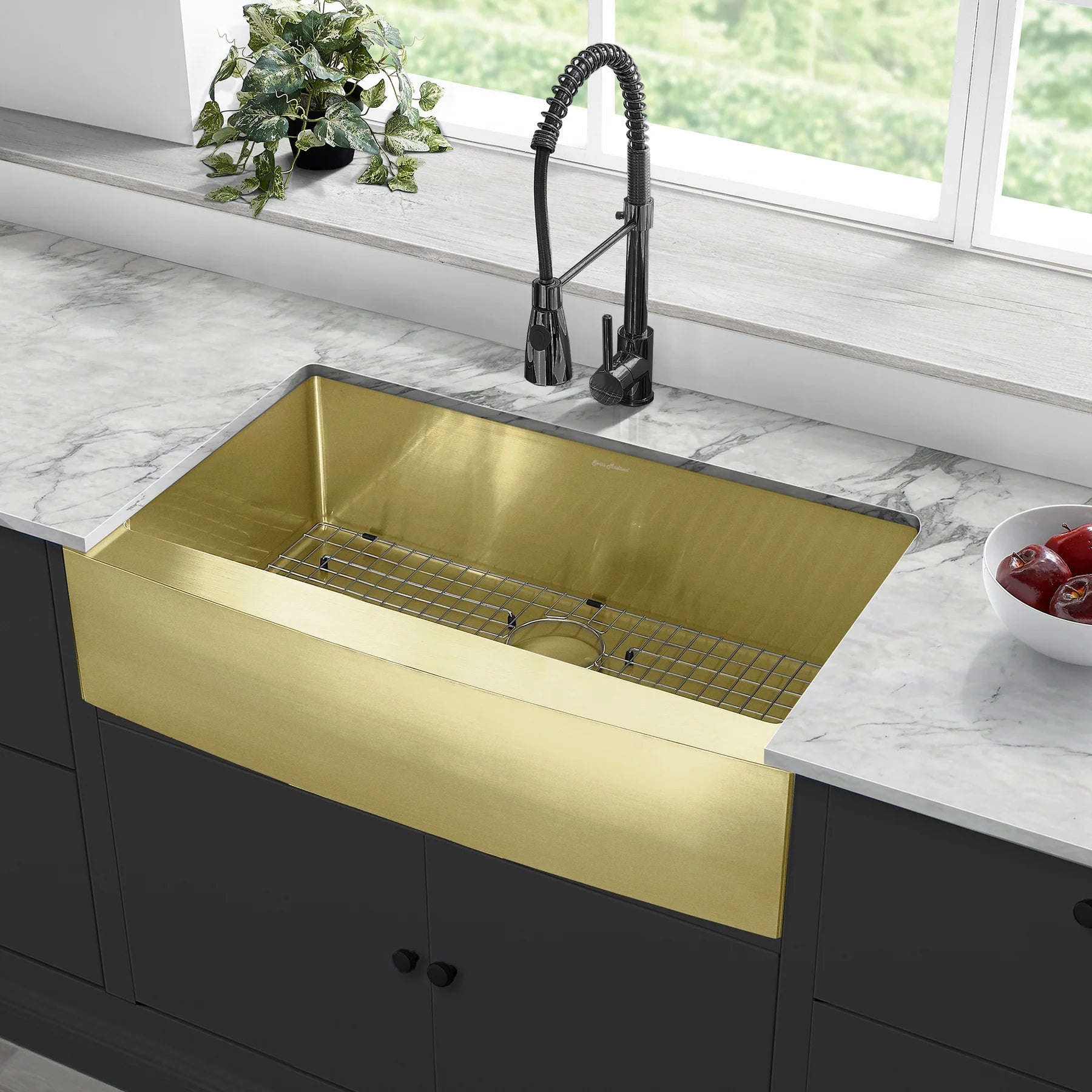 Swiss Madison Rivage 36" Single Gold Stainless Steel Farmhouse Kitchen Sink With Apron