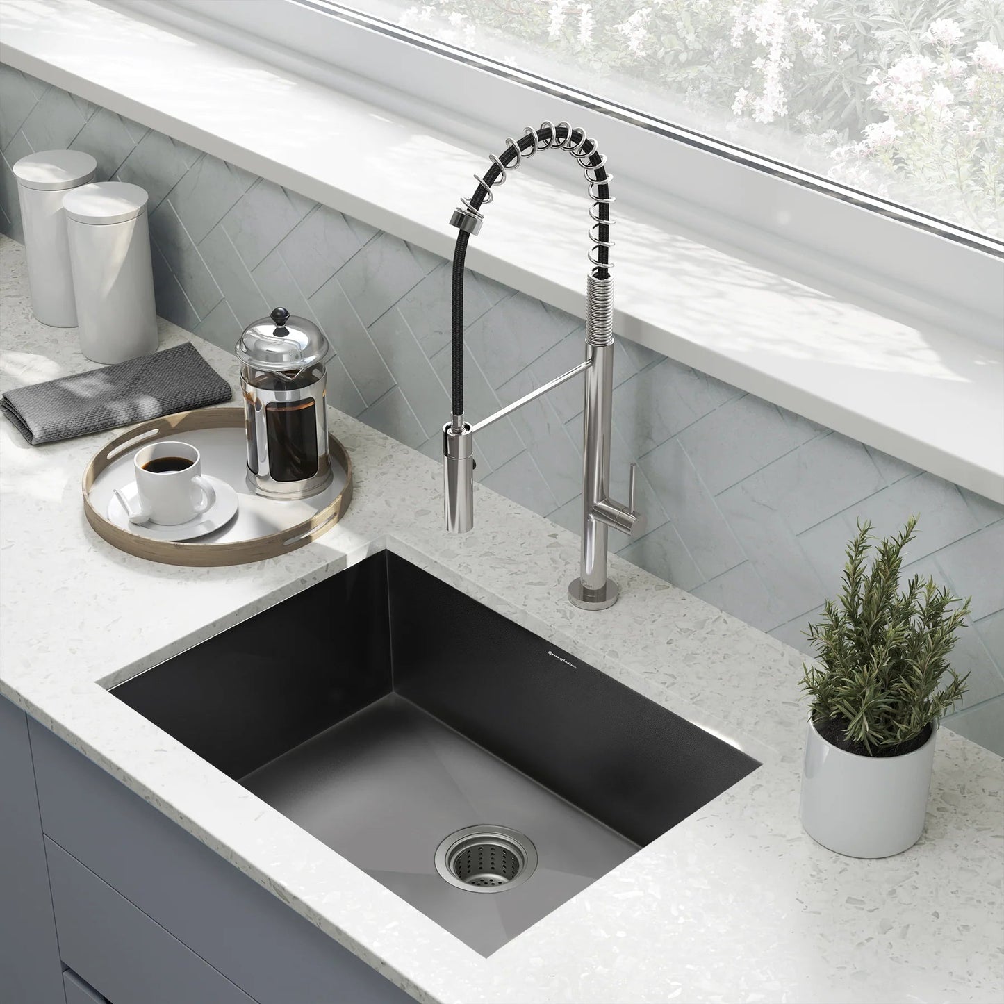 Swiss Madison Tourner 27" x 19" Single Black Stainless Steel Undermount Kitchen Sink
