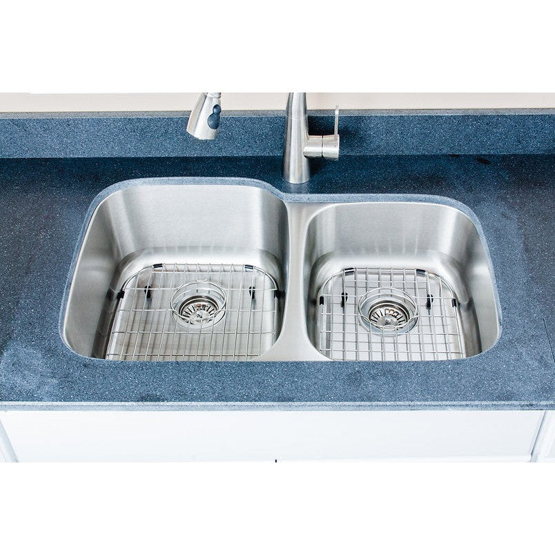 Wells Sinkware Craftsmen 32" Specialty Undermount 18-Gauge 60/40 Double Bowl Stainless Steel Kitchen Sink