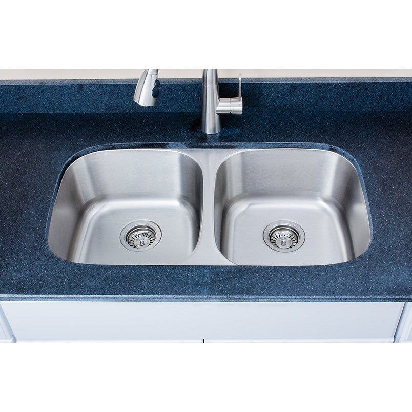 Wells Sinkware Craftsmen 33" Rectangle Undermount 18-Gauge 50/50 Double Bowl Stainless Steel Kitchen Sink