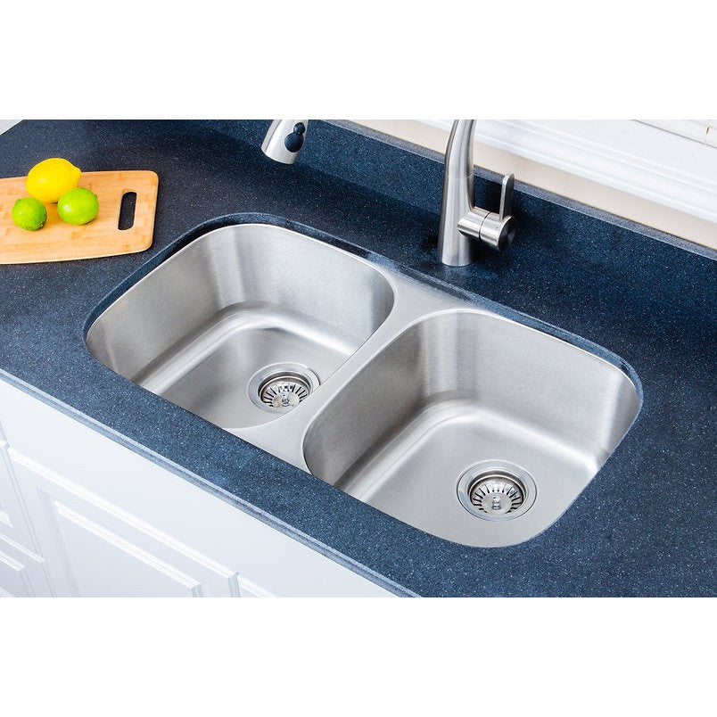 Wells Sinkware Craftsmen 33" Rectangle Undermount 18-Gauge 50/50 Double Bowl Stainless Steel Kitchen Sink