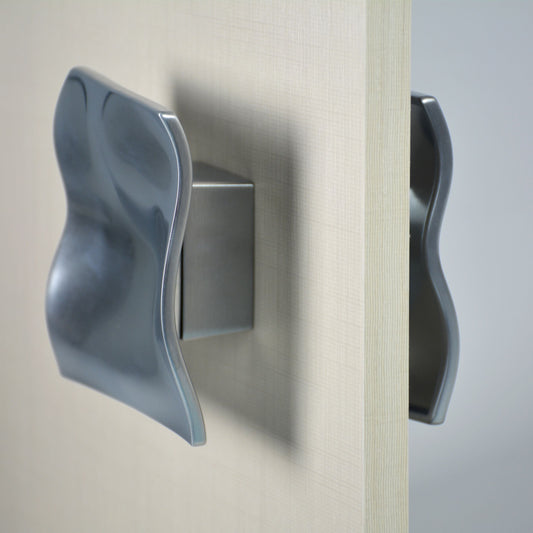 ZEN Design Acqua Di Zen 4" Brushed Chrome Set of 2 Back to Back Door Knob