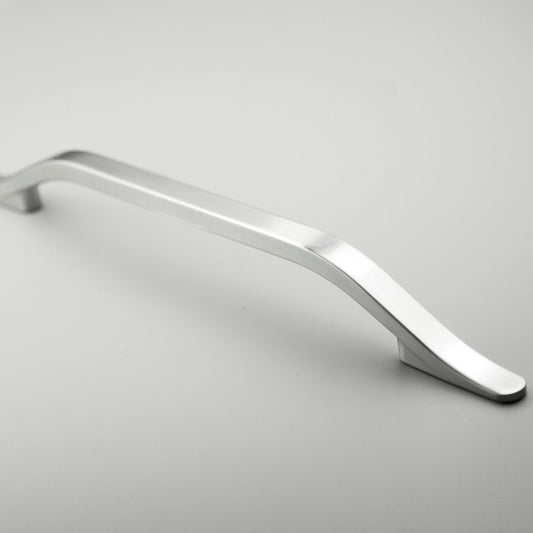 ZEN Design Jazz 6" Brushed Nickel Center Cabinet Handle