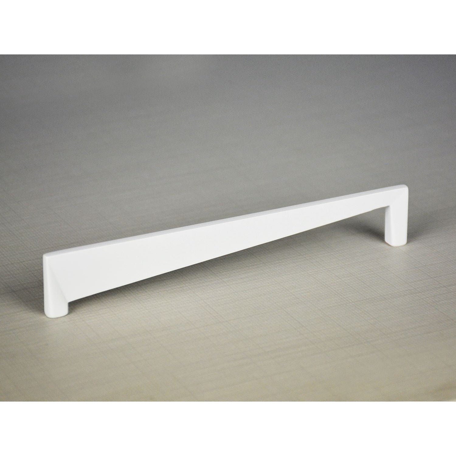 ZEN Design Orvietto 6" White Centers Cabinet Handle