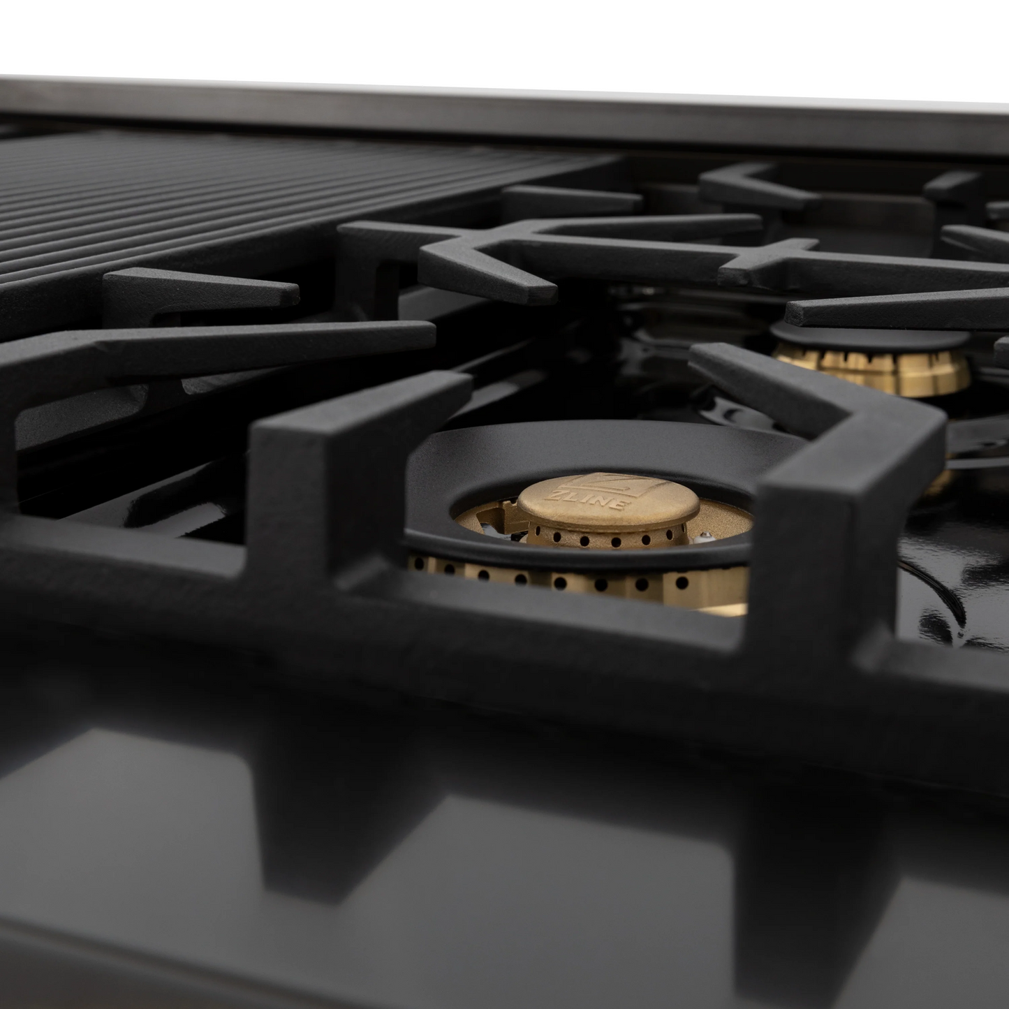 ZLINE Autograph Edition 48" Black Stainless Steel and Champagne Bronze Accents Porcelain 7 Burner Rangetop